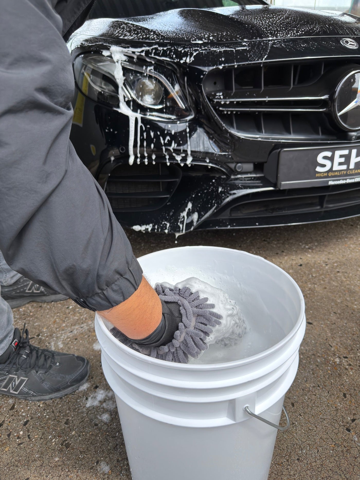7 beginnersfouten bij het wassen van je auto (en hoe je ze voorkomt)